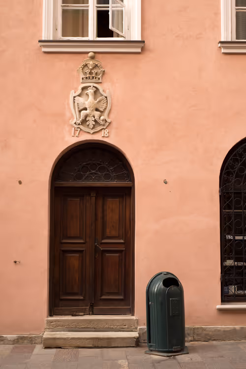 Item #77261116548373960202883784970939198987820603276791963726352965953830120325121 Media