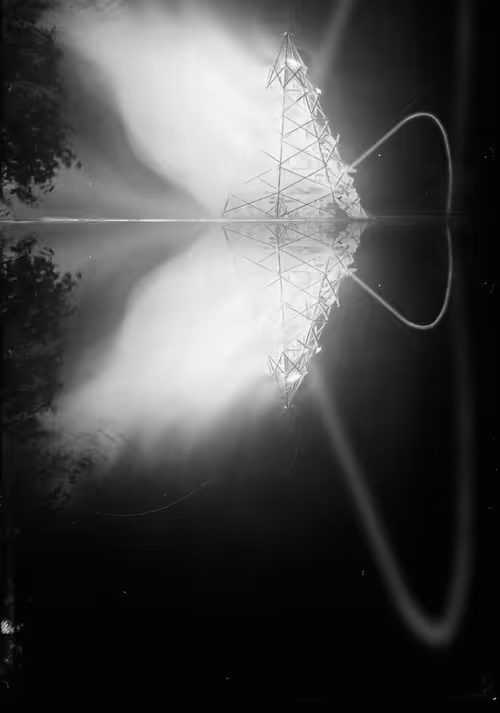 Item #112976571757822569538194461650133321399486138832093946782655487666492937338881 Media