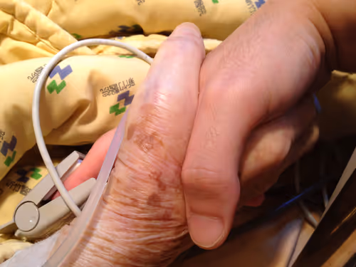 Item #105322358618701185533743754469895824107639028648078310589264470438902713286657 Media