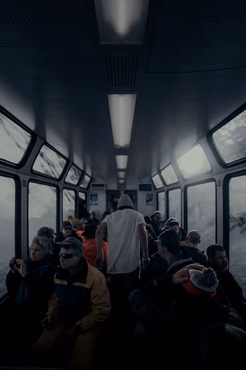 Item #74875889141145645292753782198545527001710615385351102791311981761613036257281 Media