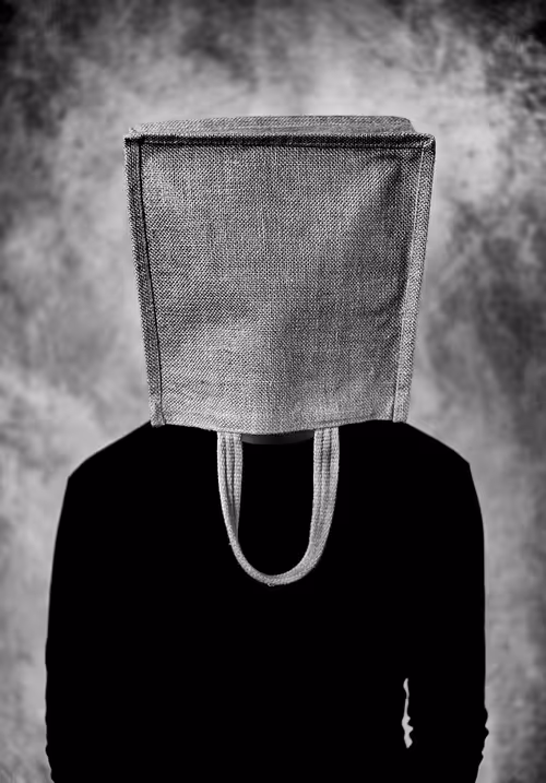 Item #65944253536368355183911176493195225270451461120377666666009501279460482089110 Media