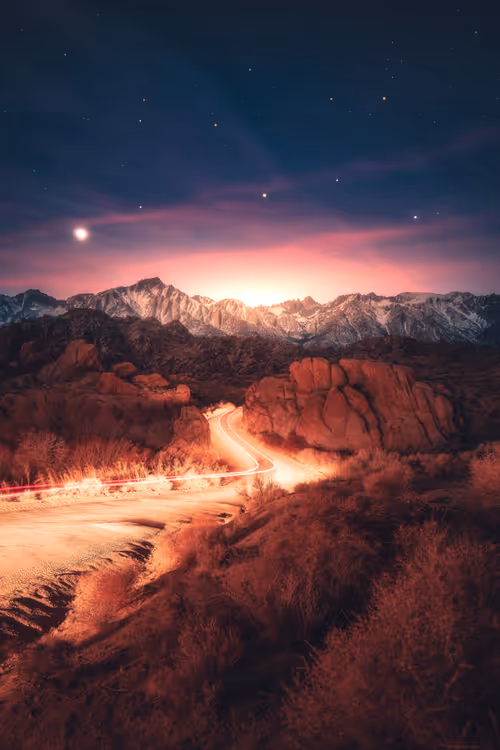 Item #62546128571173573861370652936856218284243546780344801453551937490430153719809 Media