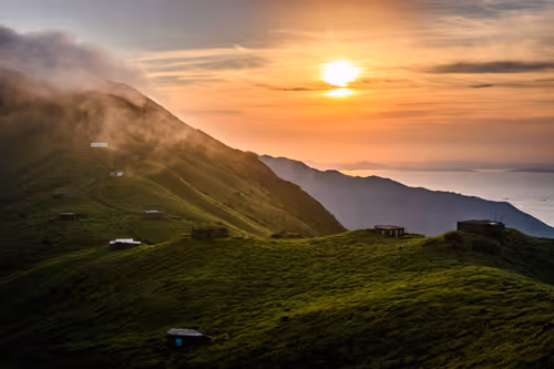 Item #1955808462375859957643046031357723895499971956545964229936624784574651564033 Media