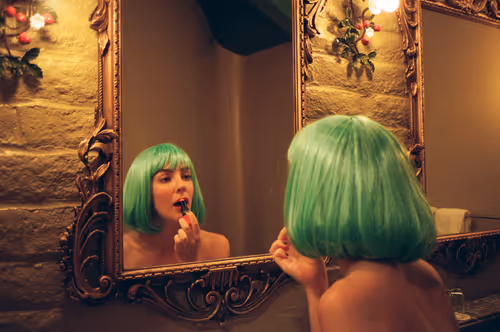 Item #107431263592480299811499235302818049319062692943160370239942642493459712180225 Media