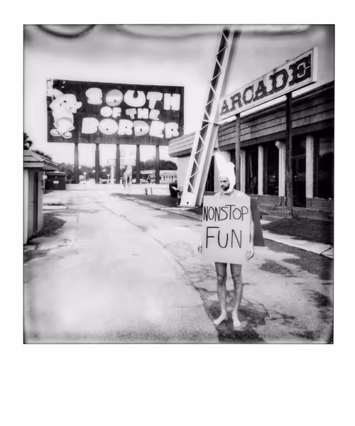 Item #10620290363906357168813205478457597742502191214056640616946314073241607471105 Media