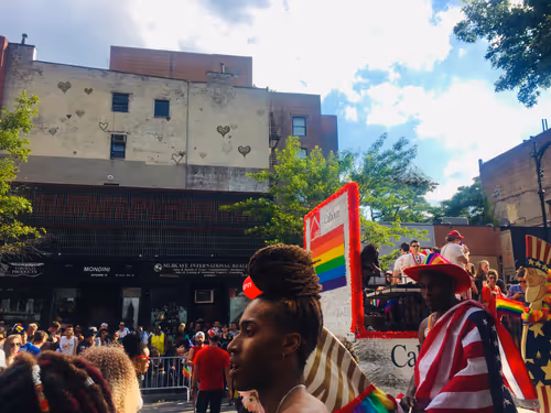 Item #48010298704201835122009098849609997141248813887797384028002577381588186693633 Media