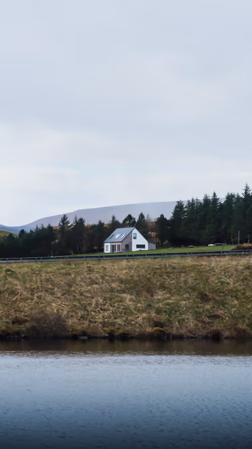 Item #67107135143472887362727960782198863694604649880733447117540637379150066221106 Media