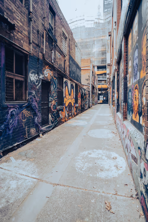 Item #87664330636313077472003209280981822590333725685545365355938452604002597077000 Media