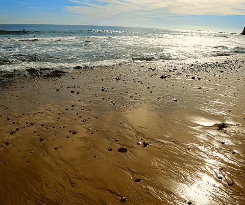 Item #82527419430776432677609198489525539692500095051269265648102109230929379590145 Media