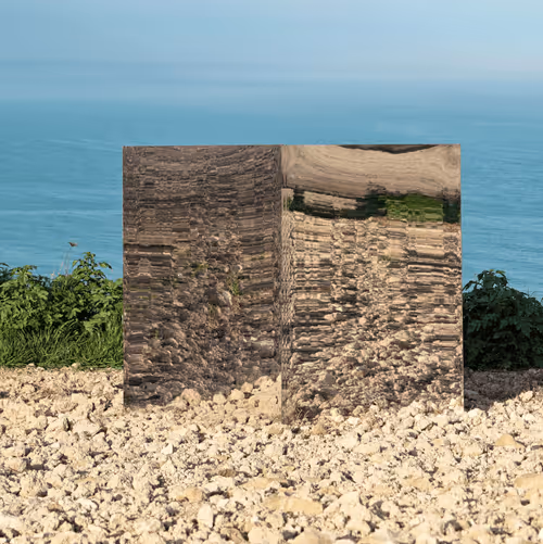 Item #77420488806397133330525240221901748923623733359161899369760968689626002751489 Media