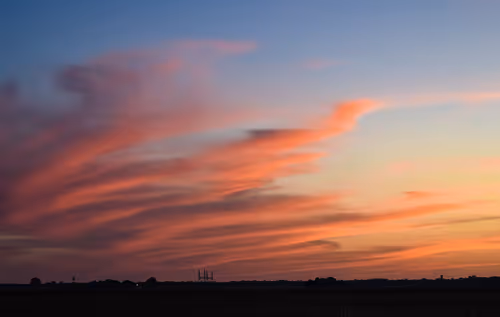 Item #2255491664265925686429121484972236324767719190121512368386382971721536765953 Media