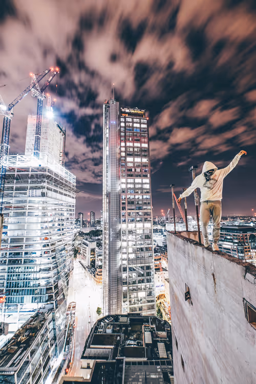 Item #58869423060092287932905833612744339938791299685591423145075612265382062063617 Media