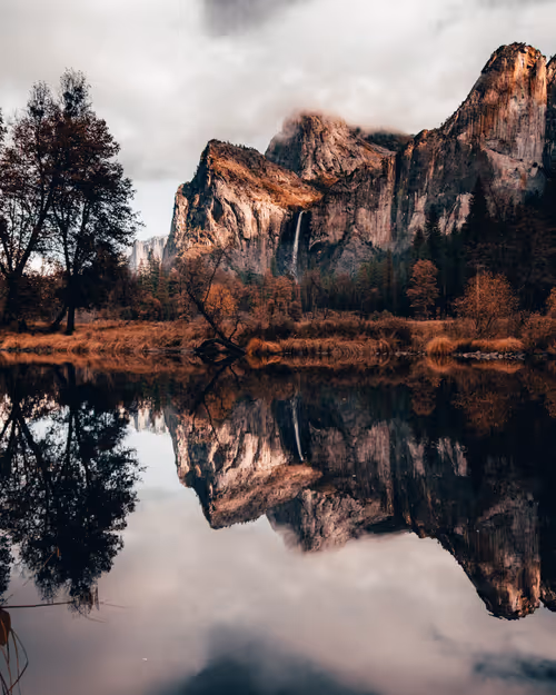 Item #21435634682600344135005238174121959533837451987004048477005603958135185211393 Media