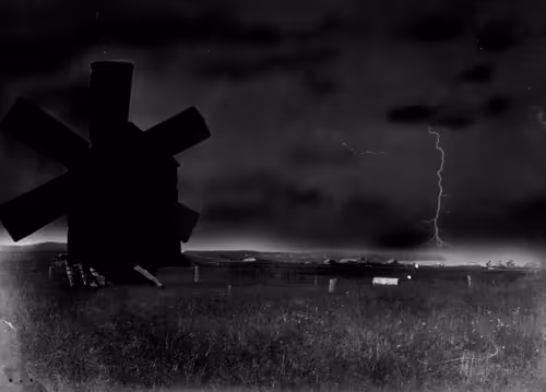 Item #112976571757822569538194461650133321399486138832093946782655487679687076872193 Media