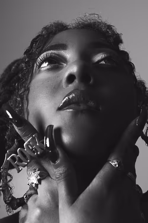 Item #54633628777457058039979045655864865072314601931694367880395140088604489940993 Media