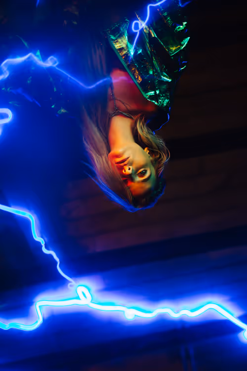 Item #36045632847233022264095028712111314978110877822794841841434272870803829686273 Media