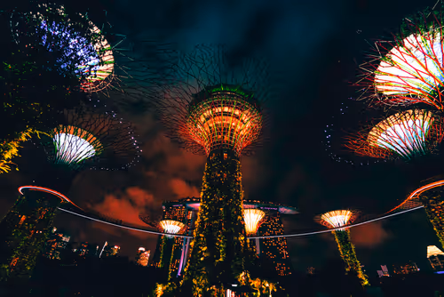 Item #28233387862155445195292880459647163925383415460252132981133821409263563571201 Media