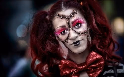 Item #18919836519826398434351315919432776993823623582034791784724945920616701100033 Media