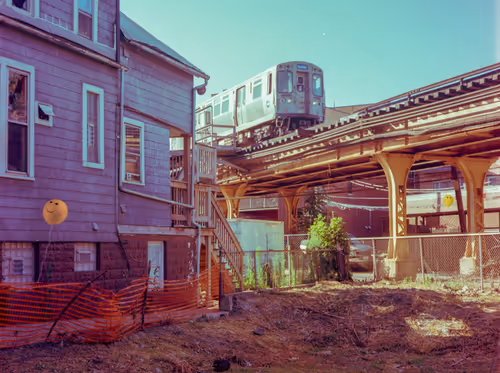 Item #56001494640685289430780016562963484230812626650403899750945012688126956535809 Media