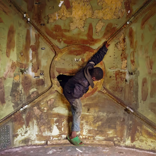 Item #5606426941725502535038272761259107725542531596447892324367451181522085740545 Media