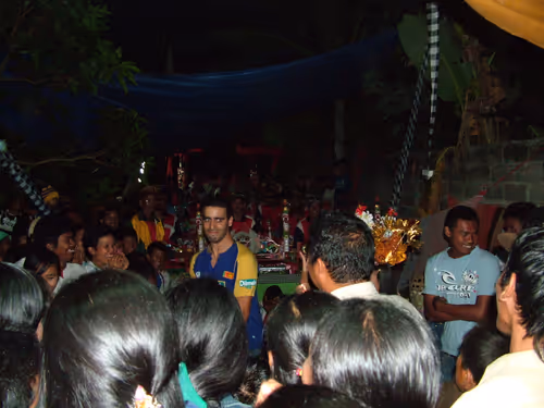 Item #53293308890184797563245186567038910587897763149201304652829954772541370269697 Media