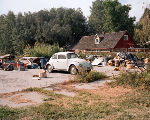 Item #84024337187978620715230419621117726226038651953477556812325436906210257272833 Media