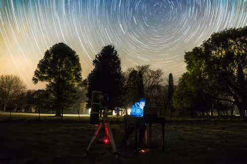 Item #23994447137093273447710670697087016153262800744699282660931118978743679320065 Media