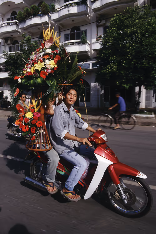 Item #24110165408155573398908987562152031273205884089304227586706331154533801000961 Media