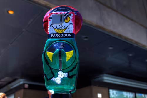 Item #36935807478237113634464368637839750566578635837657659694701267289966787952641 Media