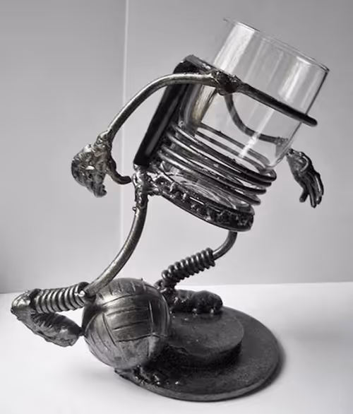 Item #66303426327005776770429645895989067322677663430940178213036344795365633950696 Media