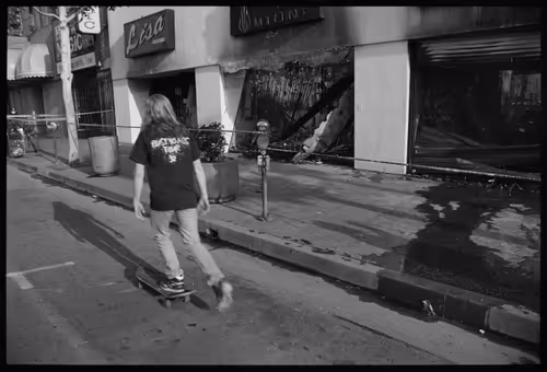 Item #92944060732368966215295016387630966585309105255455706870205160017262733688833 Media