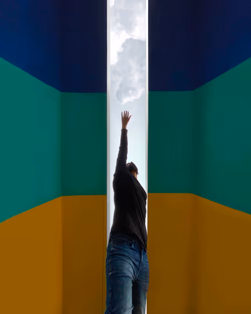 Item #18584792688976081687496510348358077396917471197062973522239620291582538809345 Media