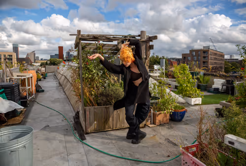 Item #94745967520971096604057728122660795152210802931068623242205408413883287207937 Media