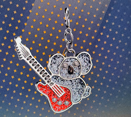 Item #73931241066646162537596673297939468278682305547120560369901427536370302189569 Media