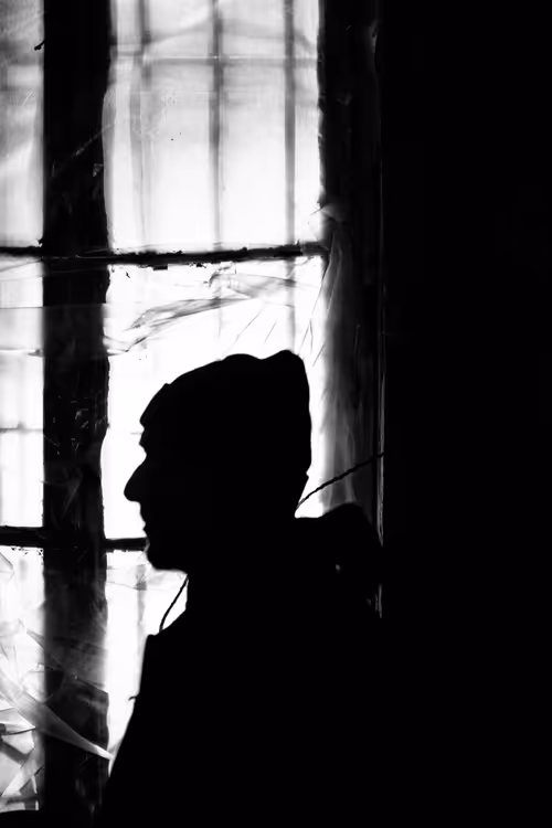 Item #65021923281382677709857675602610838181594945285556120582948573387485937139717 Media