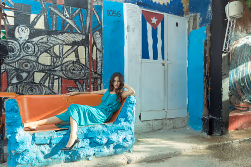 Item #83726278856129117557846888816817317524894740367003960358479558572489469591553 Media