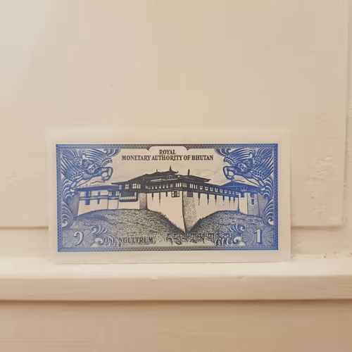 Item #48076536090557812459038733297133558652292746806015064288453035841446251331585 Media