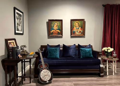 Item #12986001583624842443475589555777676835882886084855718816066093719054702346241 Media