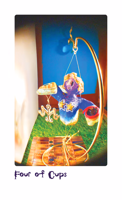 Item #101880184336832412765372440937325403979537770595125670184133729077581718749185 Media