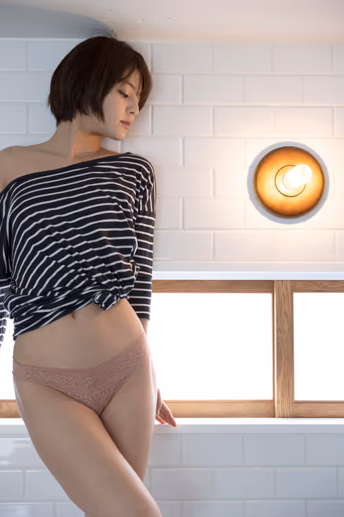 Item #11653637719577173635679198101856905458295892489464123463971810023862792355841 Media