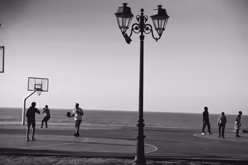 Item #44882446658105913853796509950000769097268566916228504631757224066647209279489 Media