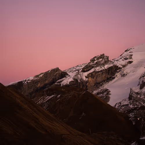 77774535820341640953648660762291540599646632537754846035696852922943200559105