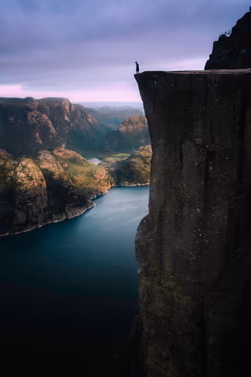 Item #74560649326607298578853393268143794665781666052470848563380919856146585485313 Media