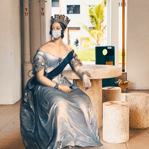 Item #25249503321639968568411337117502815896451552420001888258434038961673338880001 Media