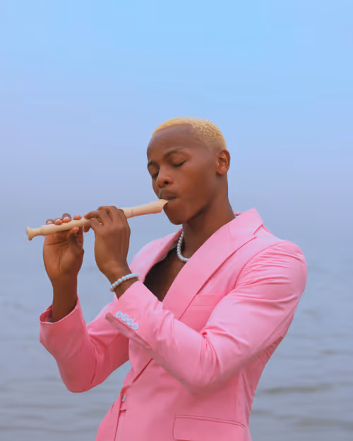 Item #96791331419226515375451055504301119907056712302812033166751155650922438197249 Media