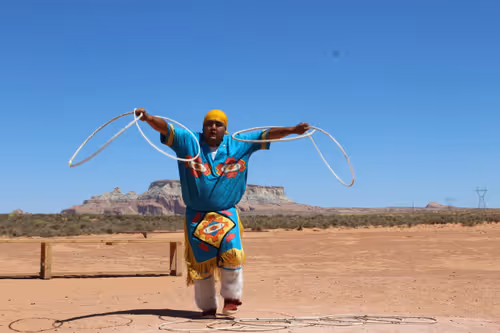 Traditional Navajo Hoop Dance Nj4TYFBEjp