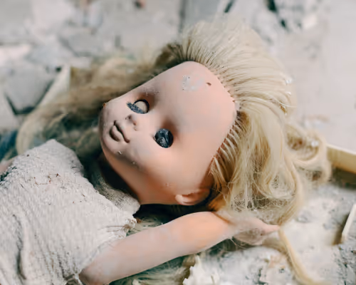 Item #48137969834760964202008615445069010109172114455099533143483873120165619040257 Media