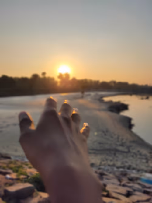 Item #112887314854279434138768157117034335238659667282142357881313502178788211949569 Media