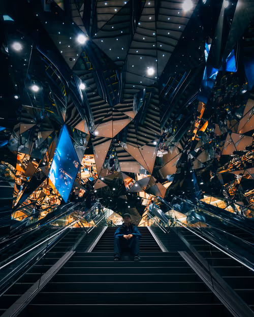 Item #81365922554281880143414136761733390581567018146899571572498285358733619888129 Media