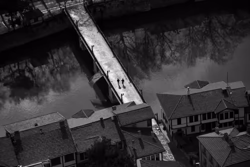 Item #4093068932736434515340023784875103013071720987549952110922589166092230328321 Media